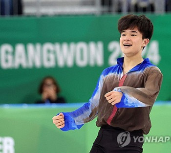 [청소년올림픽] 피겨 김현겸, 남자싱글 금메달…한국 남자 최초